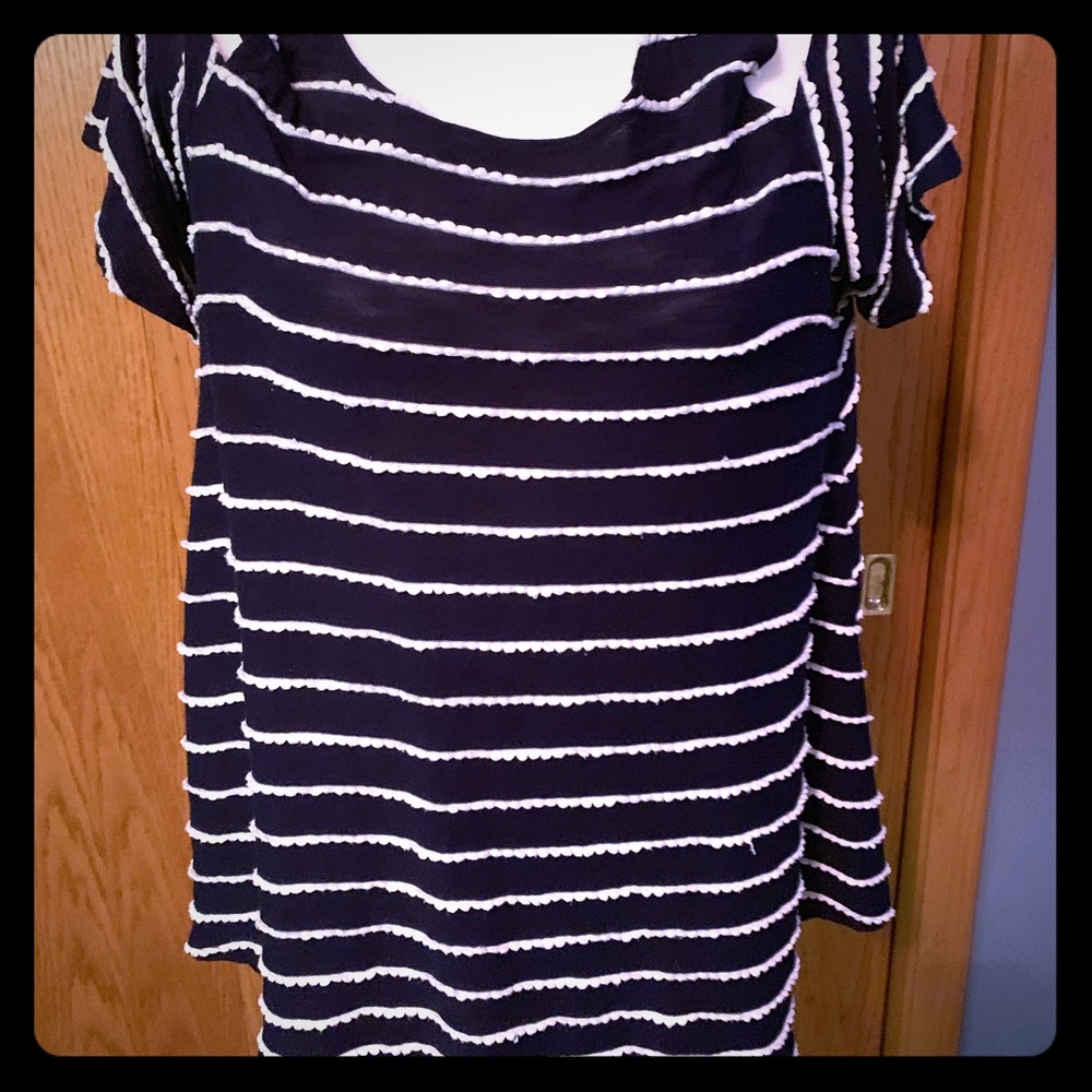 Bobeau cold shoulder tunic
